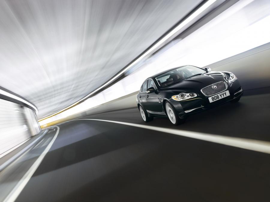  Jaguar XF 2008 года  (фото 87 из 175)